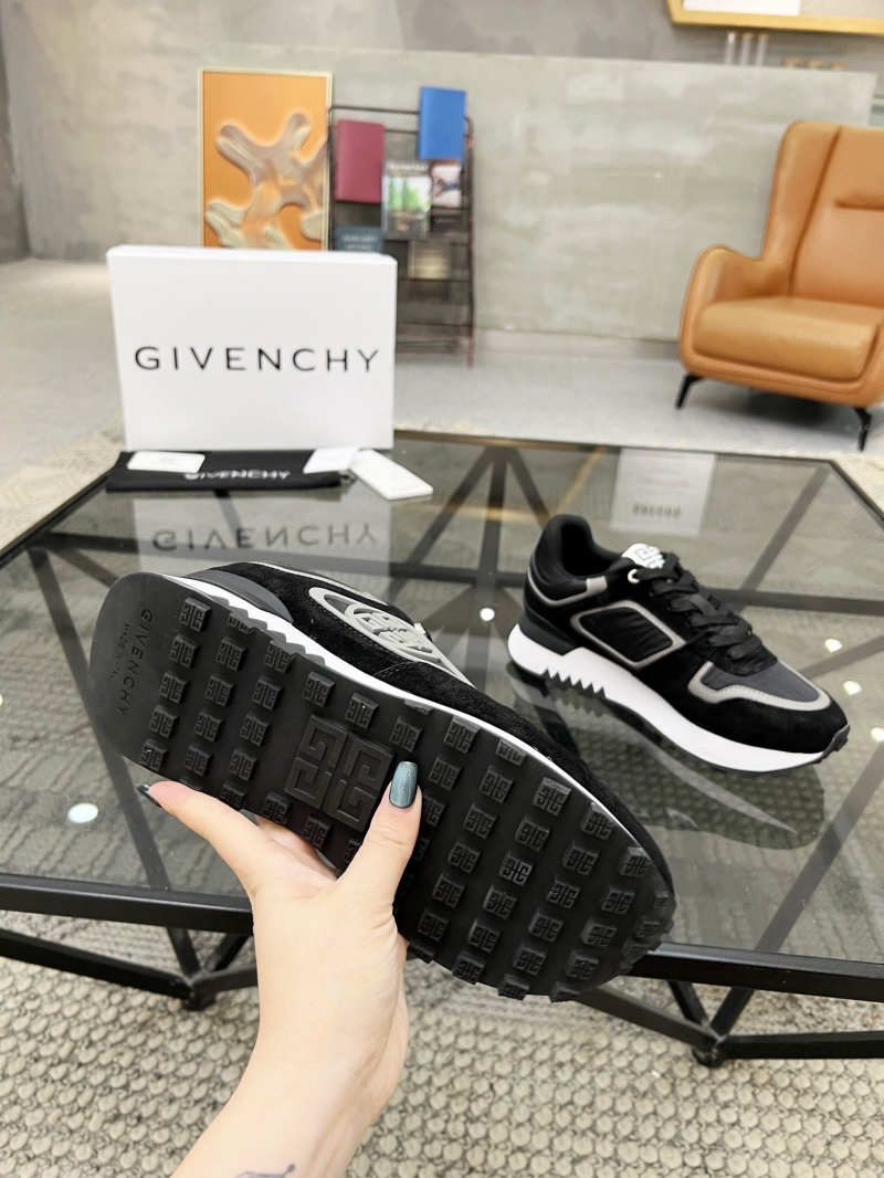 Givenchy Sneakers